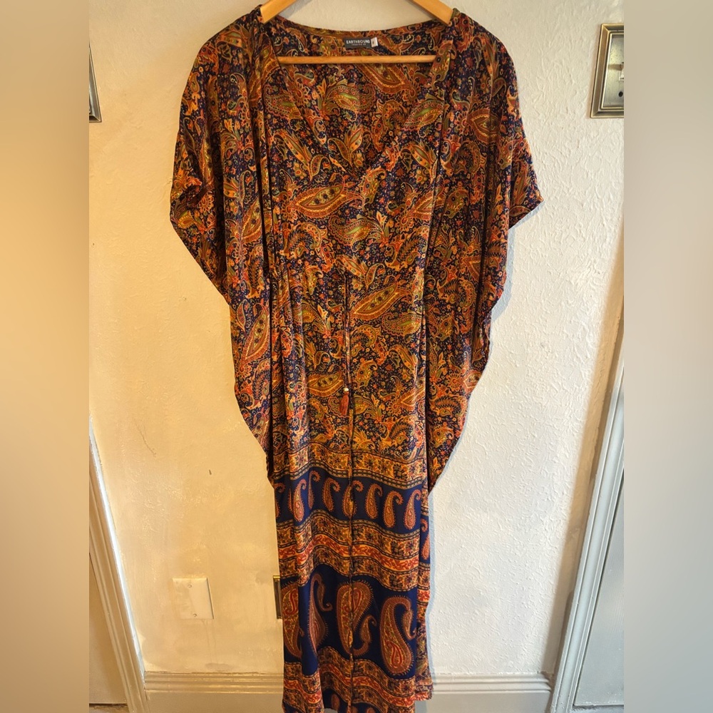 EARTHBOUND Multicolor Paisley Top